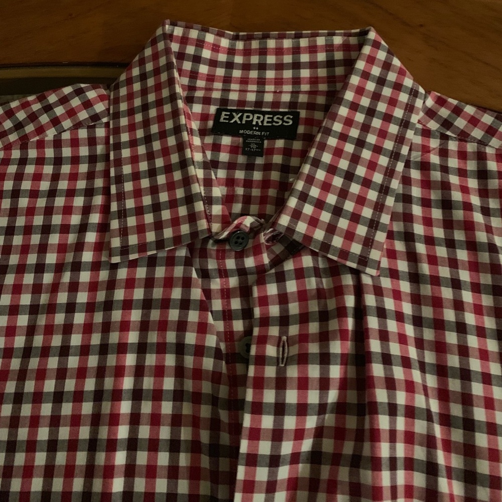 Express - Men’s Button Down - Red Pattern